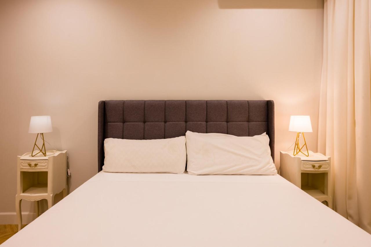 Elegant Apartment - 2 Bd 1 Bth - Center Sevilla エクステリア 写真